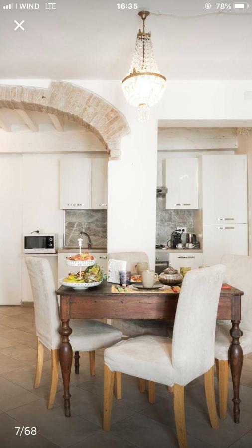 Apartamento Il Tenore D'Oro Centralissimo Parma Exterior foto